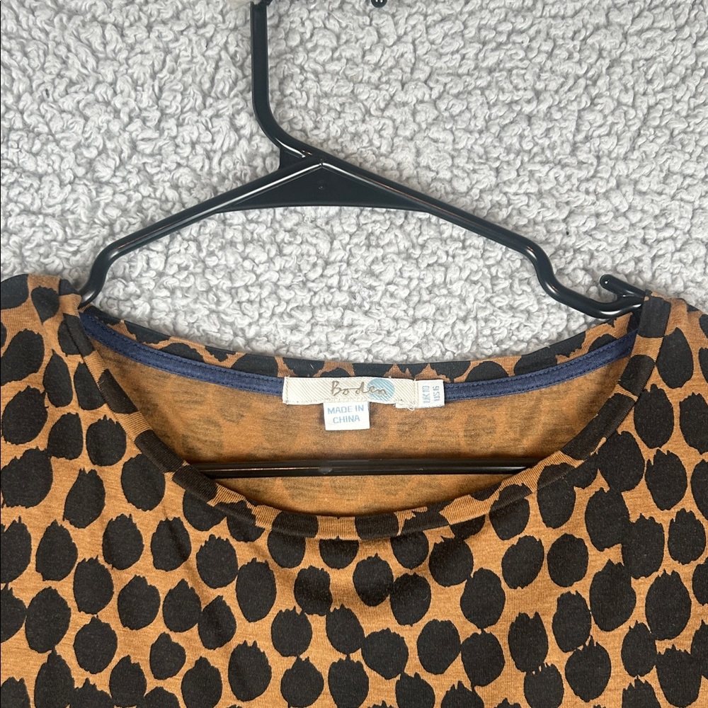 Nice!! Boden Long Sleeve Animal Print Top Women’s Size 6 - Picture 16 of 16